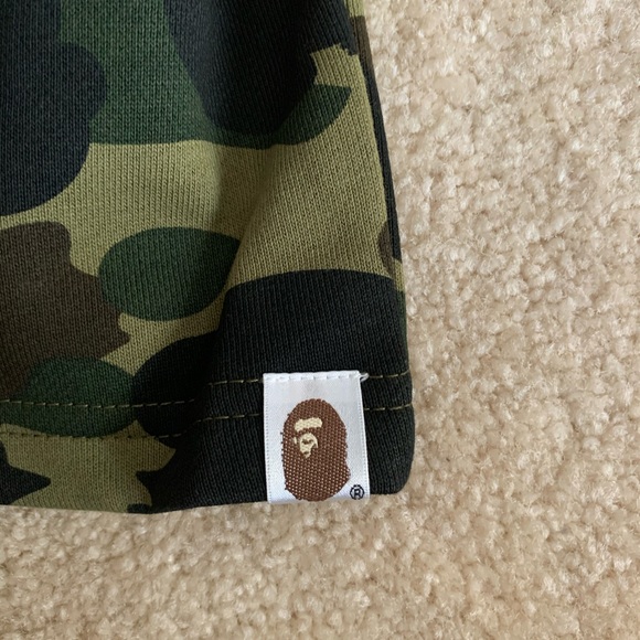 Bape / A Bathing Ape Green Shark Size Small - Picture 7 of 7